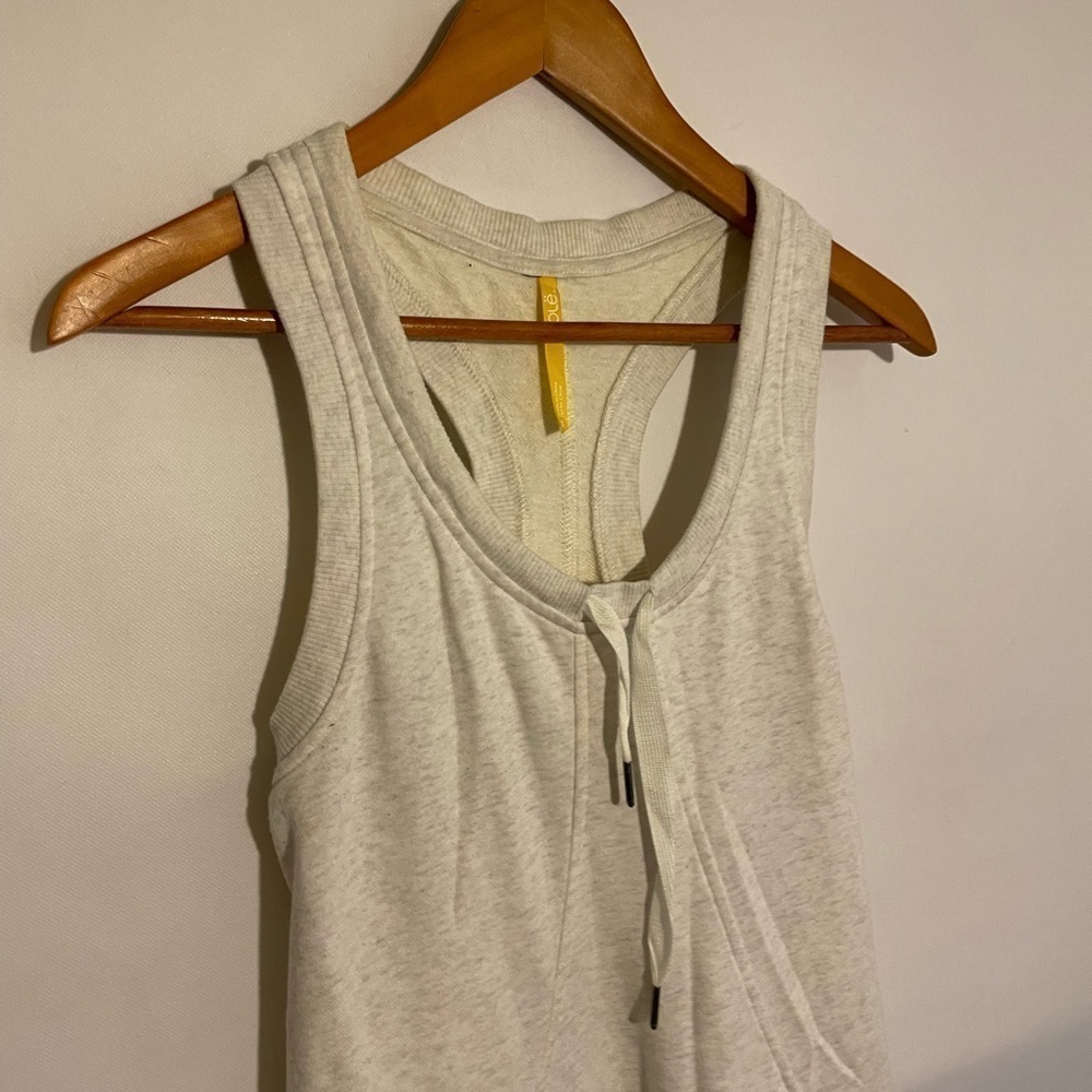 Lole RacerBack Athleisure Dress Gray Size S Drawstring Pockets High Low - Picture 2 of 9